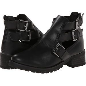 NWOT Lug Sole Cut Out Ankle Boot